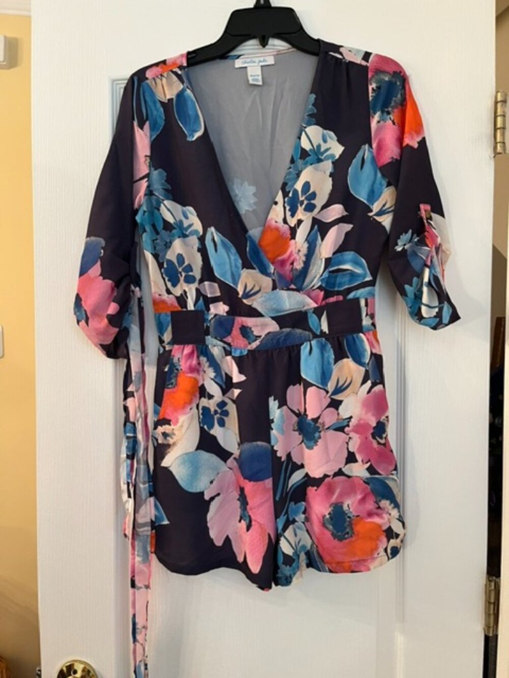 Charlie Jade Navy Floral Belted Romper – XS